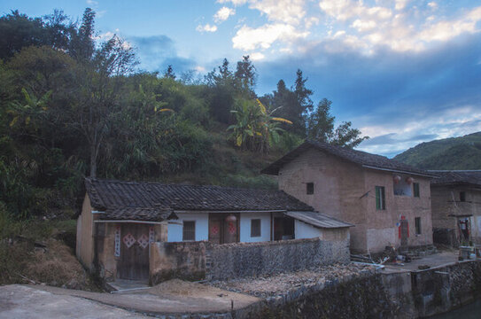 河坑民房
