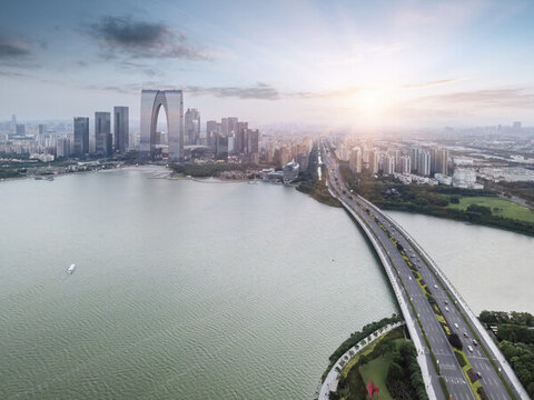 航拍蘇州金雞湖畔城市風(fēng)光