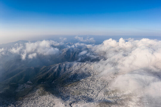 東白山山脈雪景云海風(fēng)光航拍