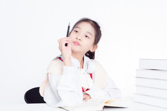 想象力的小女孩書寫