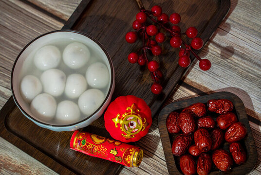 冬至春節(jié)湯圓美食