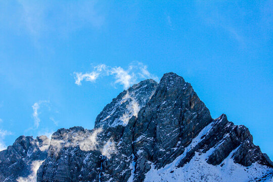 玉龍雪山山峰