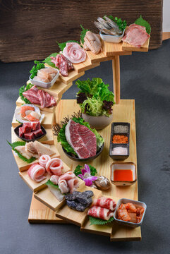 燒肉階梯大盛合