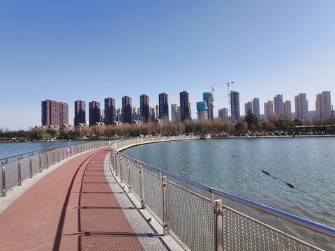 雁鳴湖公園