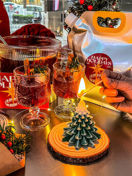 圣誕節(jié)日熱紅酒