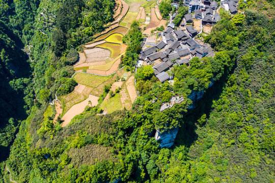 航拍湘西吉斗苗寨農(nóng)村山村田園