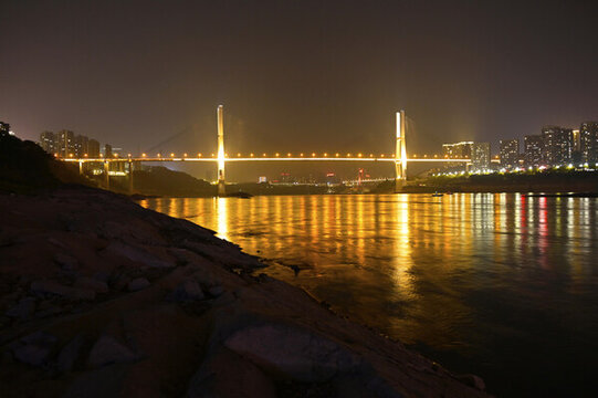 大佛寺長(zhǎng)江大橋