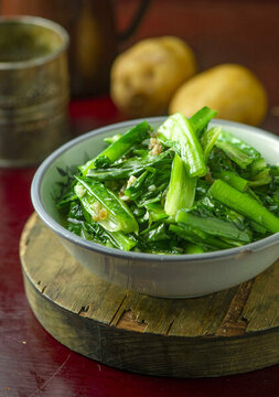 青炒油麥菜