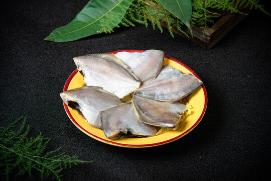 火鍋菜品鯧魚(yú)