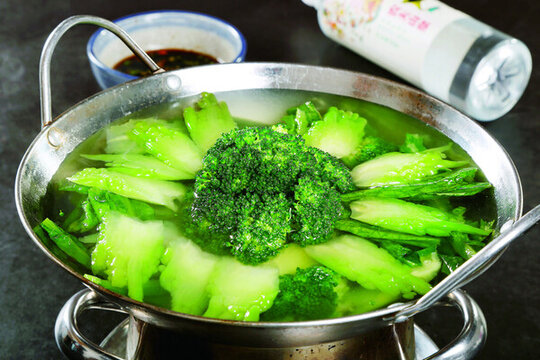 泉水蒸時(shí)蔬