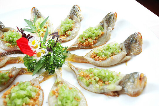招牌花魚