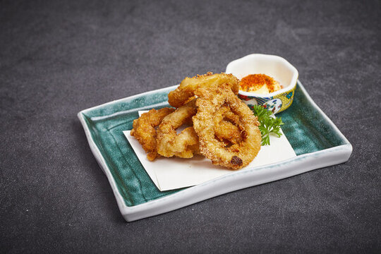 炸魷魚(yú)圈