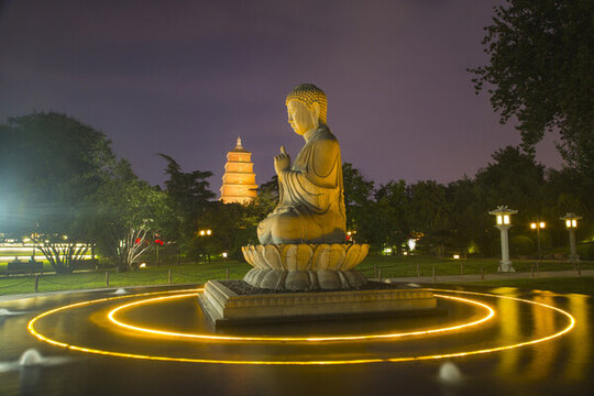 慈恩寺夜景