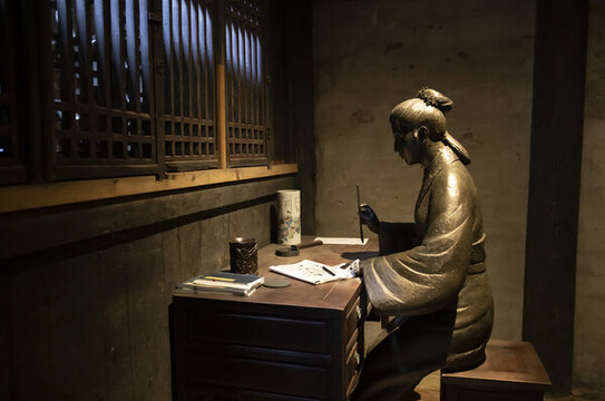 古代書生雕塑