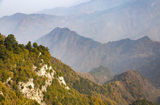 秦嶺山風(fēng)光