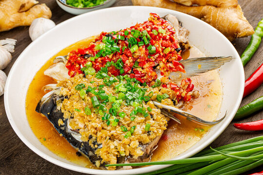 剁椒魚頭