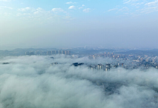 江西鉛山大霧迷城