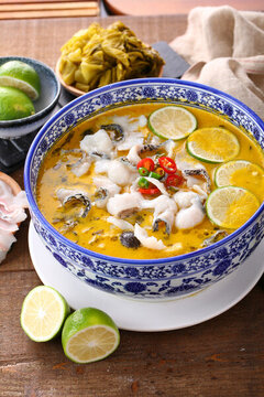檸檬酸湯黑魚(yú)