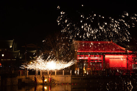 古鎮(zhèn)夜景