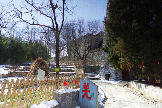 中華民族園羌族景區(qū)