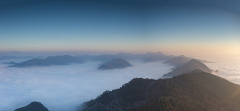 杭州富陽區(qū)洞橋鎮(zhèn)橫洞山