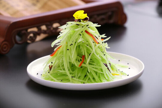 熗拌青筍絲