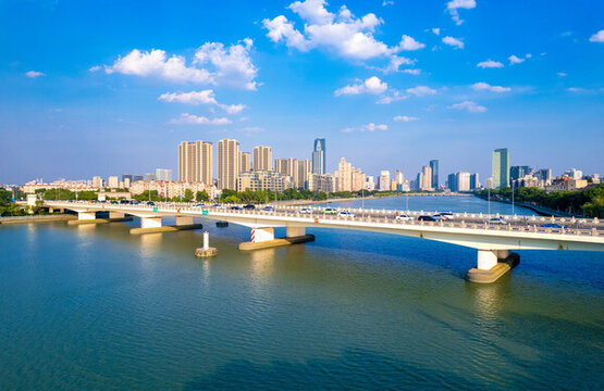 寧波三江口姚江段城市環(huán)境