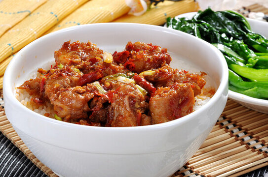 香辣排骨飯