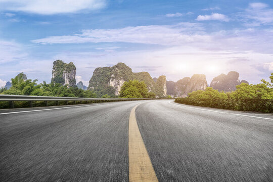 山間公路