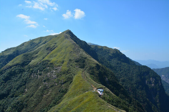 武功山山路