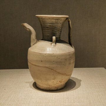 北宋影青執(zhí)壺