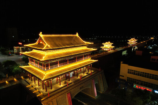 寧夏鹽池長(zhǎng)城關(guān)花馬池城墻夜景