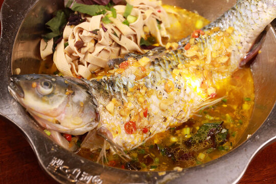 水煮活魚(yú)