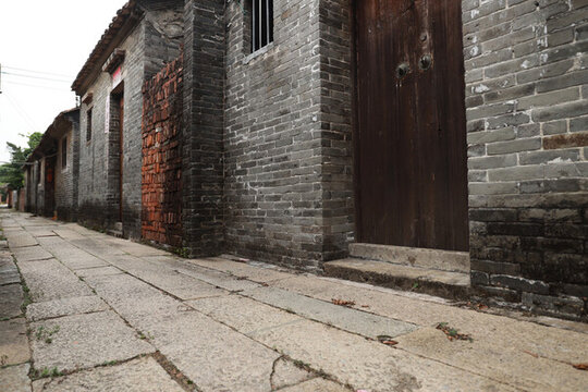舊村莊石板路