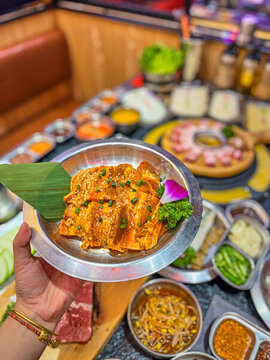 燒烤腌制五花肉