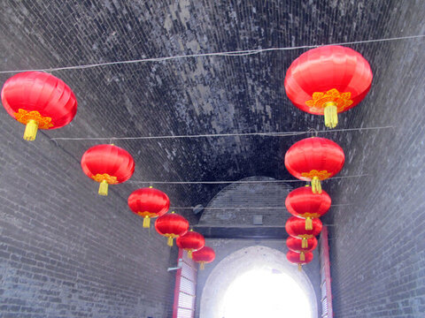 城樓下的紅燈籠