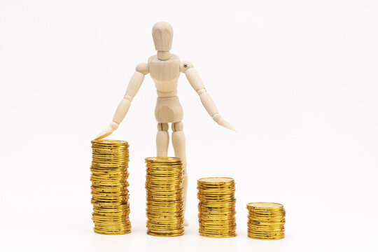 金幣與木偶創(chuàng)意投資金融圖片