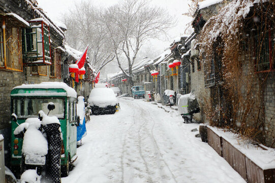 老北京胡同雪景