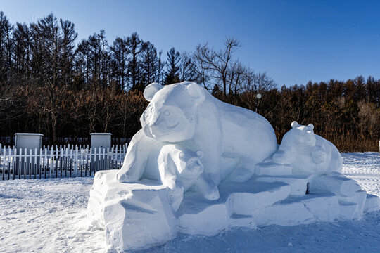 熊雪雕景觀