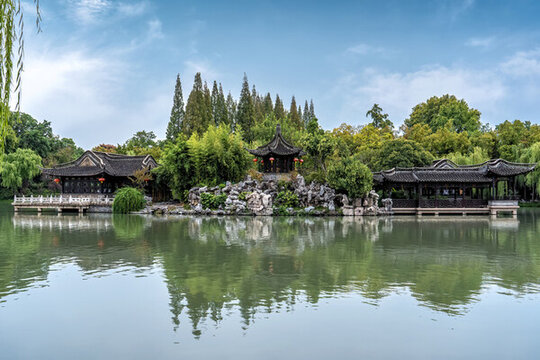 揚(yáng)州瘦西湖江南園林亭臺(tái)樓閣