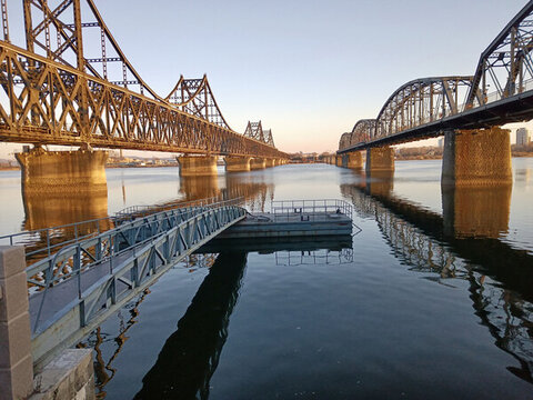 鴨綠江雙橋
