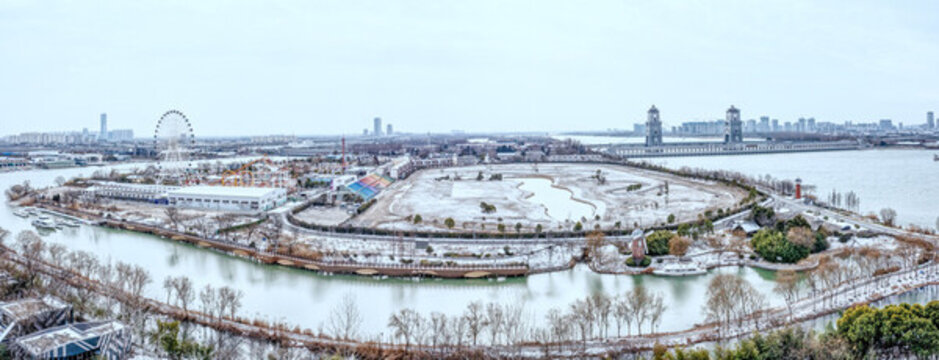 揚州樂園萬福大橋全景雪景