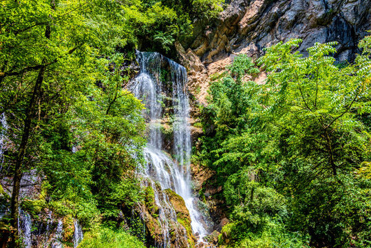 中國湖北神農(nóng)架天生橋景區(qū)