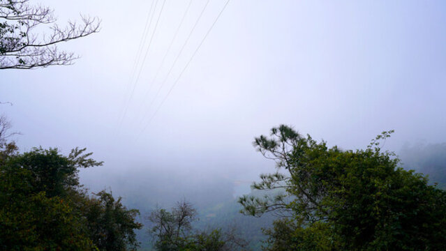 仙氣觀音山霧氣彌漫