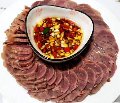 涼拌牛肉