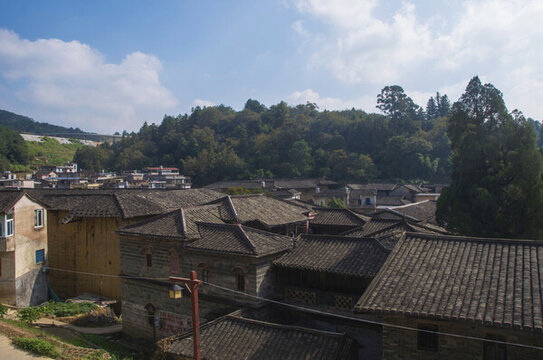 永定洪坑鄉(xiāng)村民居俯拍