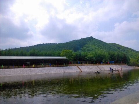 綠山清水