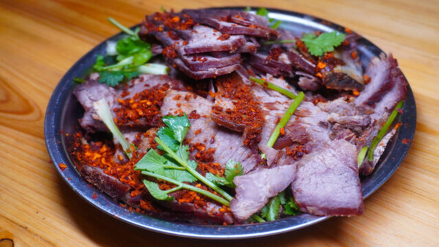 涼拌牛肉