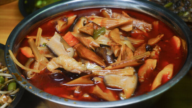 筍子燒牛肉
