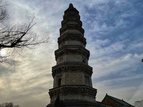 寶云塔